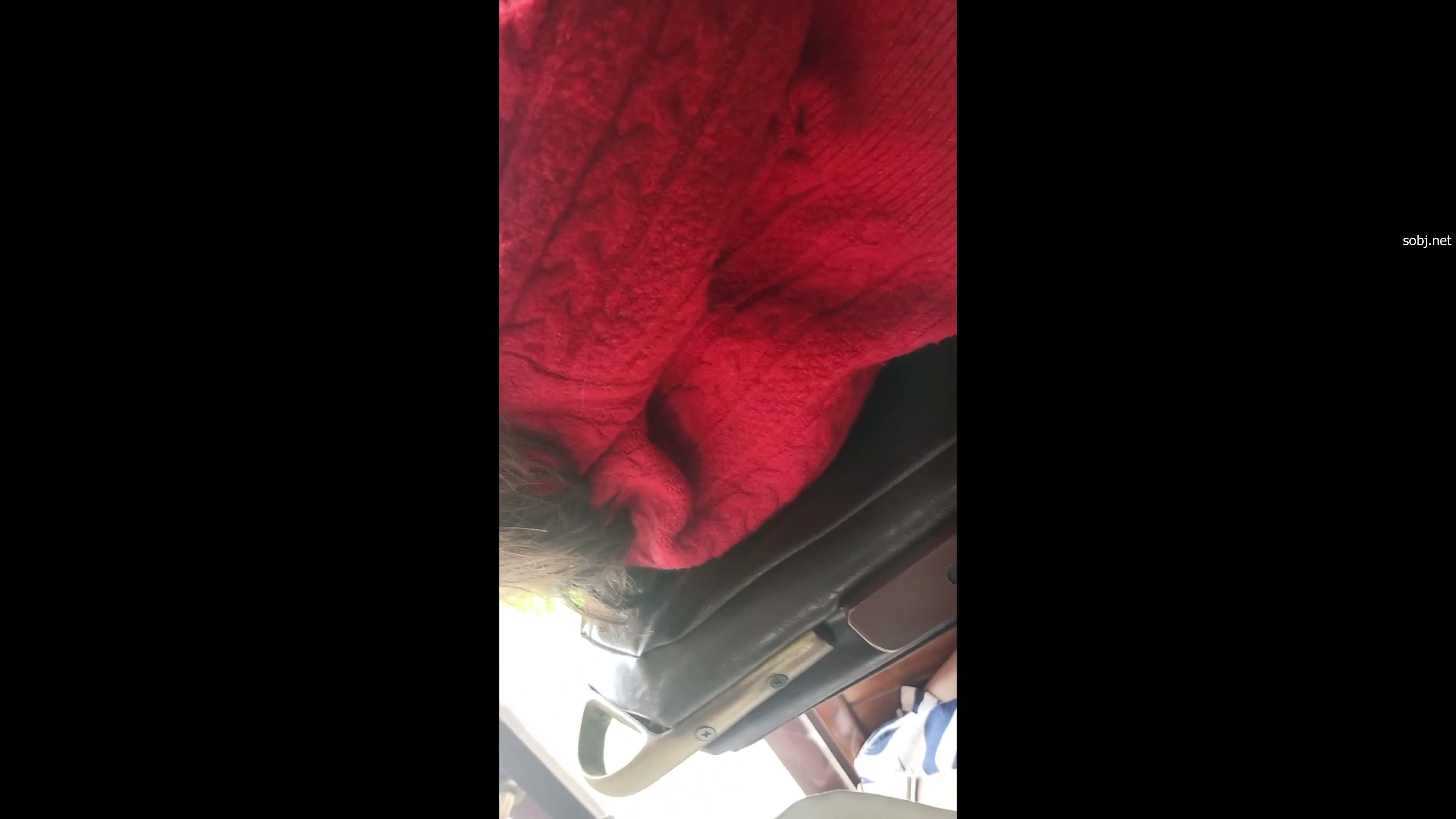 직촬 비키니 및 윗슴 썸네일